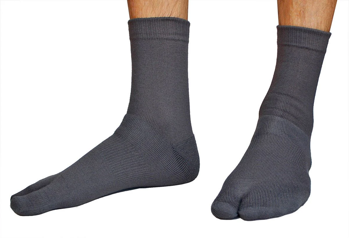 Wool Tabi Socks - Image 13