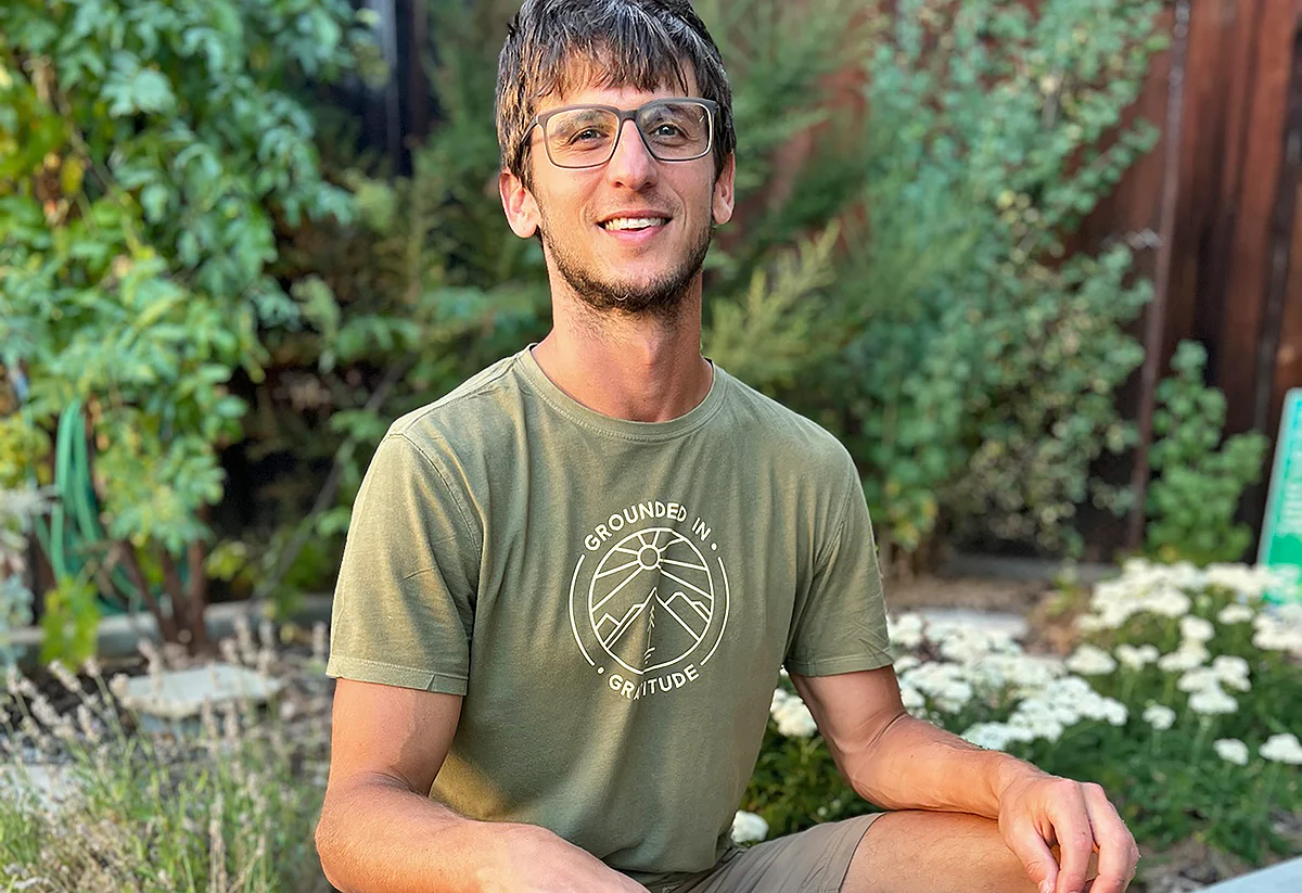 Men's Organic T-shirt: Grounded in Gratitude - Image 4